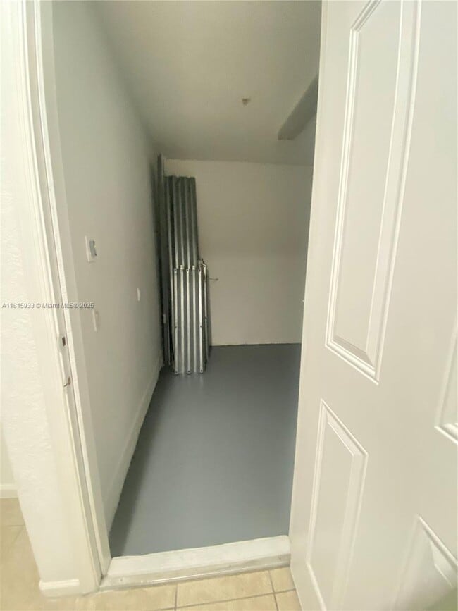Building Photo - 1446 NW 34th Way