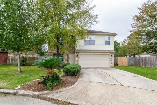 Building Photo - 3529 Stonehenge Dr