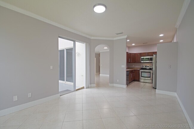 Foto del edificio - 13243 NW 8th St