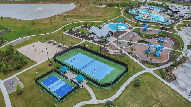 Foto del edificio - 21047 Bay Vlg Dr