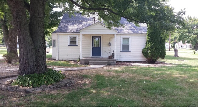 Building Photo - 1441 N Genoa Clay Center Rd