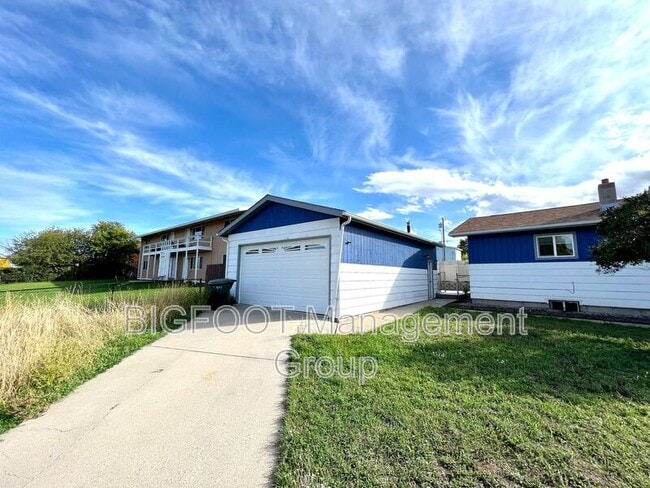 Foto del edificio - 2001 Billings Dr.