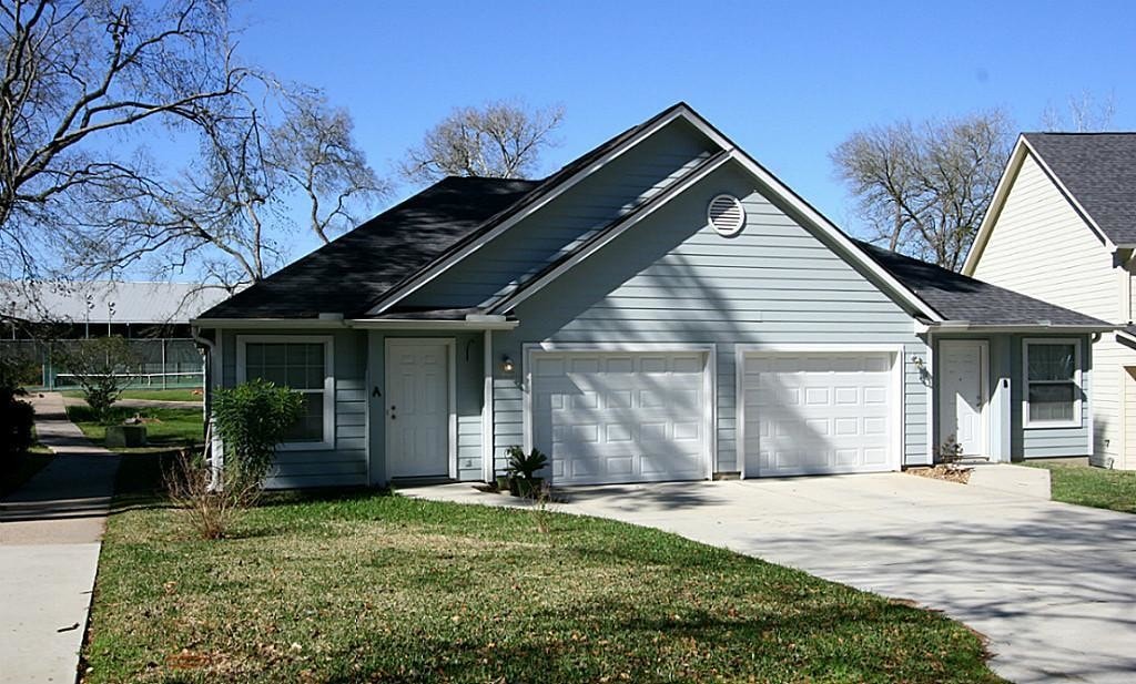 Primary Photo - 1422 April Villas