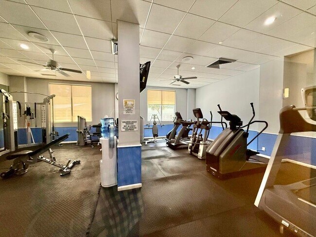 Foto del edificio - 4250 Galt Ocean Dr