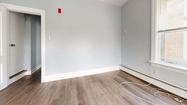 Foto del edificio - 6154 Lebanon Ave