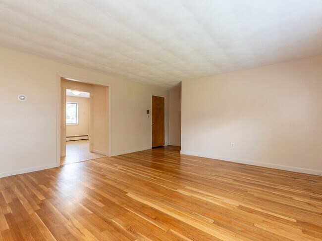 Building Photo - 58 Charlesbank Way
