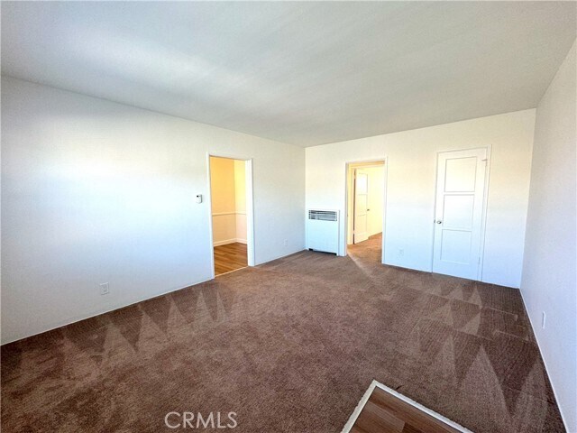 Building Photo - 660 W Glenoaks Blvd