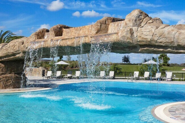 piscina tipo resort - 17006 Vardon Ter