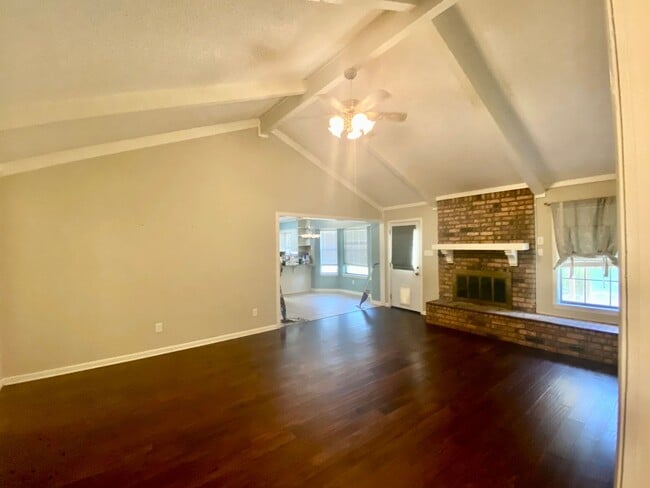 Foto del edificio - Haughton LA Dogwood Park Subdvn Home for Lease | $1,600/mo | 3 br 2 ba
