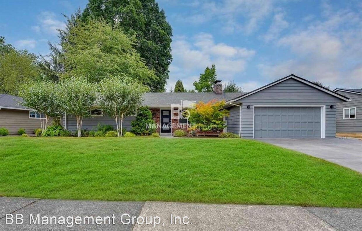 3 br, 1.5 bath House 11990 SW Tremont St... House Rental in