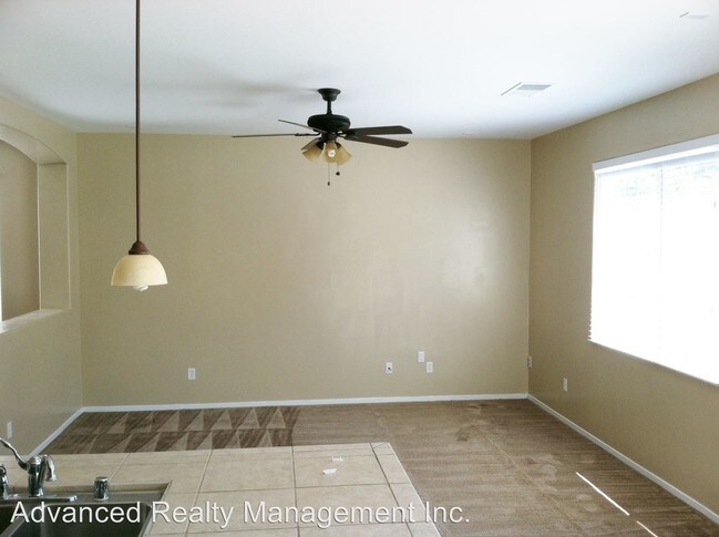 Foto del edificio - 4 br, 2 bath House - 3103 Campfire Dr.