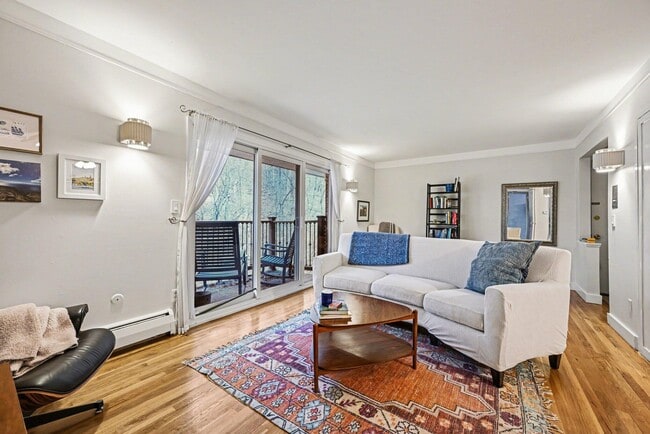 Foto del edificio - 1245 Island Dr