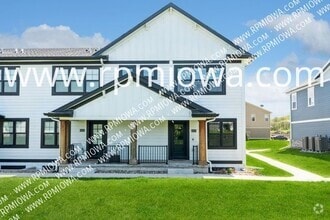 Building Photo - 10097 Stark Dr