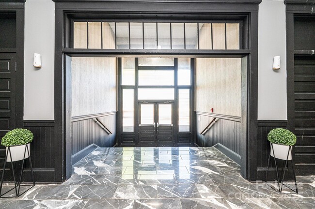 Foto del edificio - 426 2nd Ave SE