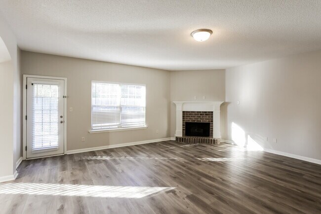 Foto del edificio - 7562 Kilday Cove