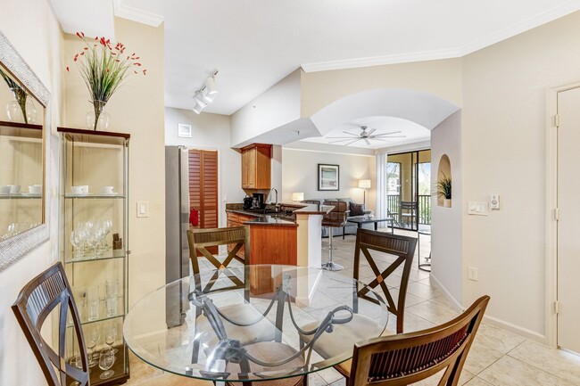 Foto del edificio - ** POSITANO PLACE ** 1 BED / 1 BATH - COND...