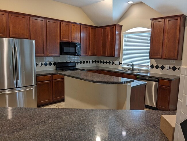 Foto del edificio - 10430 Lyndon Meadows Dr