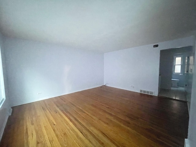 Foto del edificio - 10077 Frontage Rd