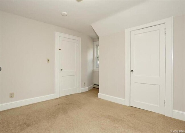 Foto del edificio - 298 S Middletown Rd