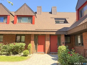 Building Photo - 118 Montoya Dr
