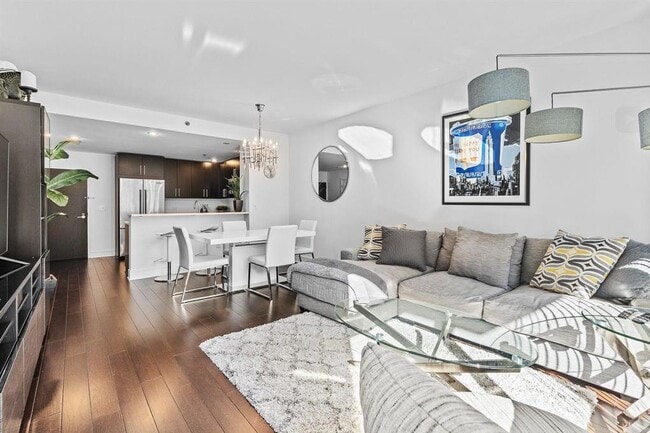 Foto del edificio - 1100 Maxwell Ln