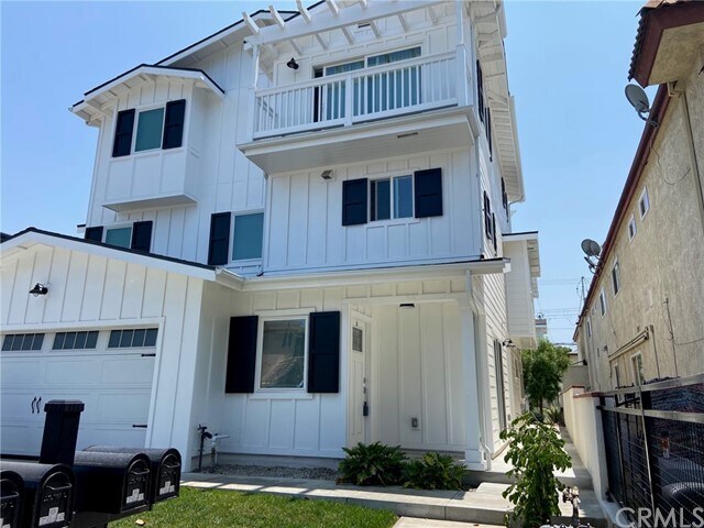 Building Photo - 7646 Bright Ave