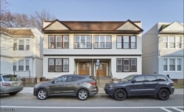 Building Photo - 816 S 19th St