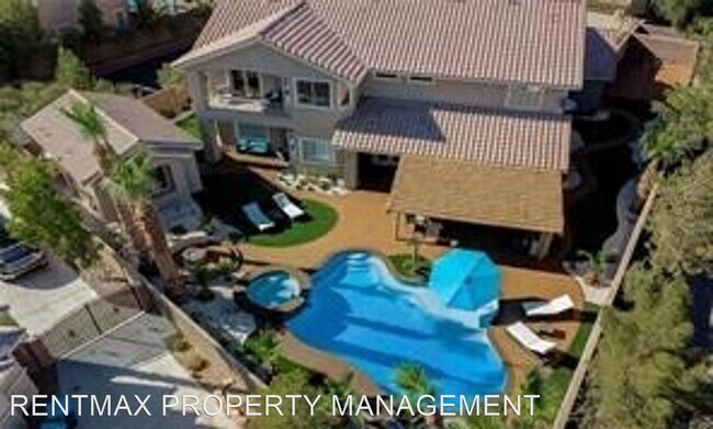 Foto del edificio - 6 br, 5.5 bath House - 10150 ELIZABETH ANN LN