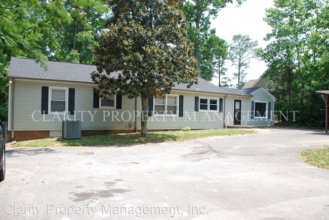Building Photo - 4 br, 2 bath House - 2033 Glenwood Drive