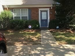 Building Photo - 2781 Terrell Trace Dr SE