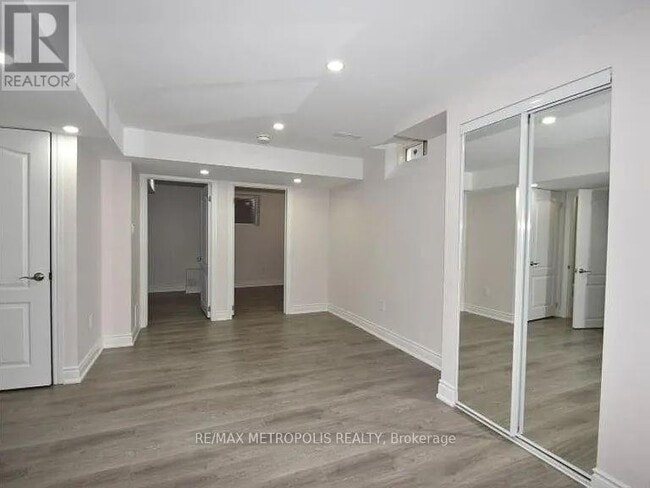 Photo du bâtiment - 25 Frampton Rd