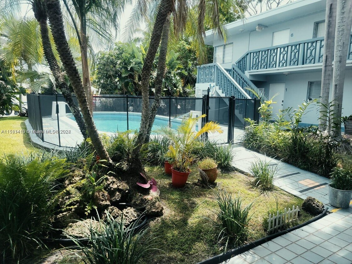 Foto principal - 90 Isle of Venice Dr