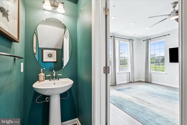 Foto del edificio - 9454 James MacGowan Ln