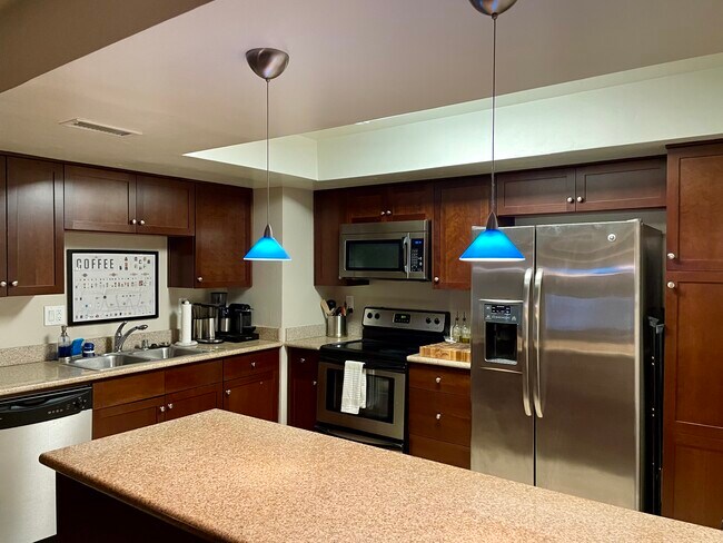 Spacious kitchen, with new microwave and dishwasher (not shown) - 500 N St