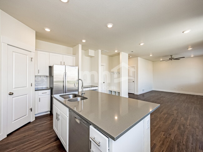 Building Photo - 7608 Mardale Ln