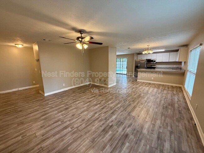 Building Photo - 3336 Cypresswood Dr S