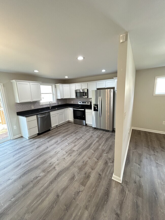 Foto del edificio - 435 Wakefield Dr