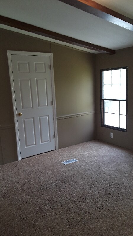 Foto del edificio - 9622 Clovercroft Rd