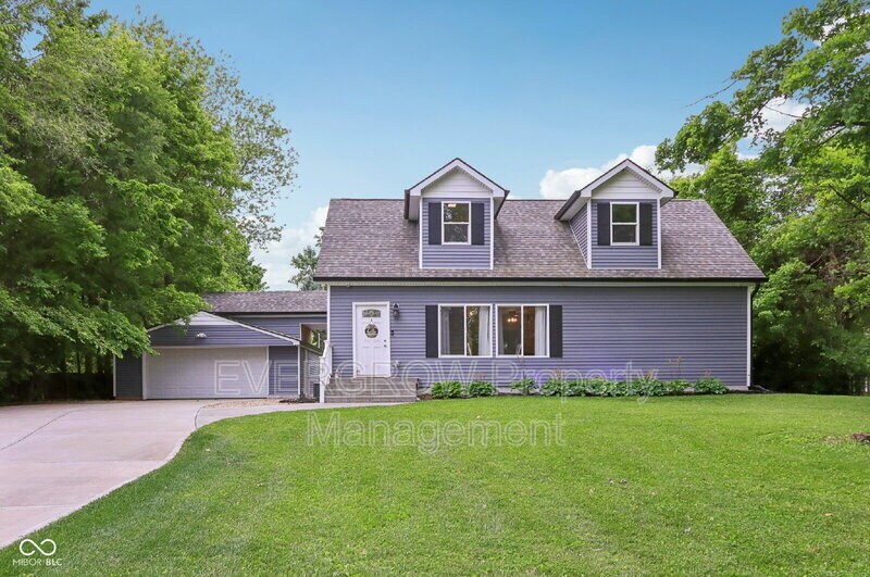 Primary Photo - 3713 W 98th St