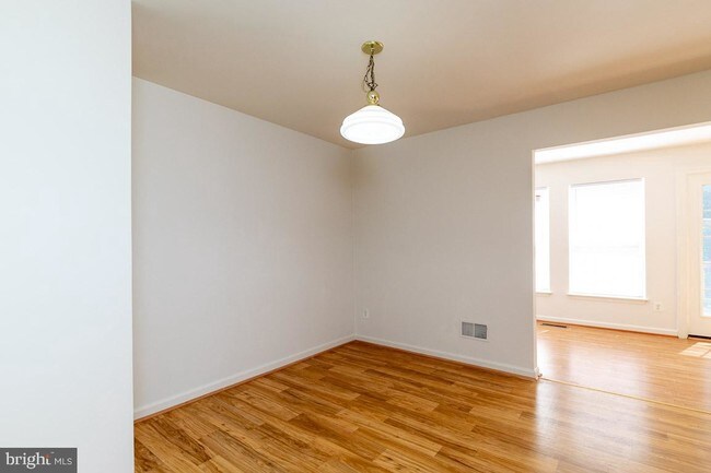 Foto del edificio - 7015 Sauvage Ln
