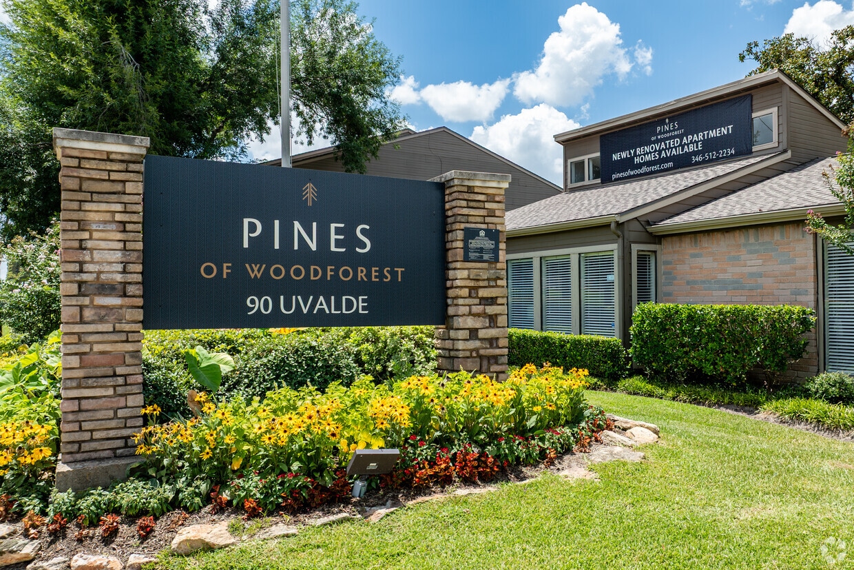 Primary Photo - Pines of Woodforest