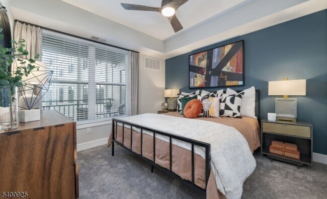 Foto del edificio - 100 Union St