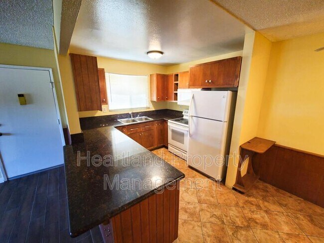 Foto del edificio - 1051 Rock Springs Rd