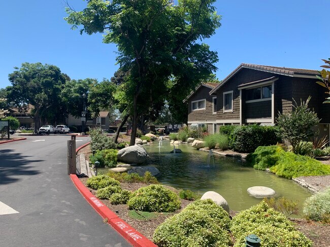 Foto del edificio - 176 Streamwood