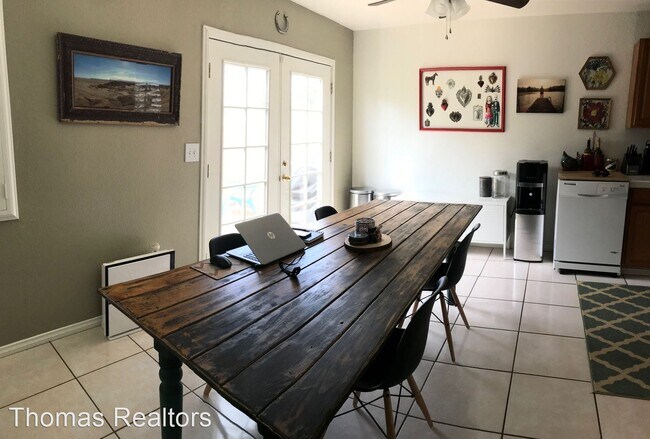 Building Photo - 3 br, 2 bath House - 2025 Montclair Street