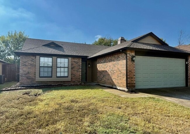 Photo - 4220 Staghorn Cir N House