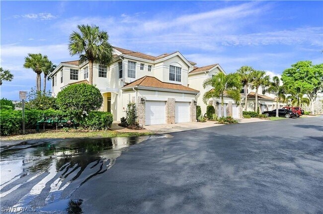Building Photo - 25000 Cypress Hollow Ct