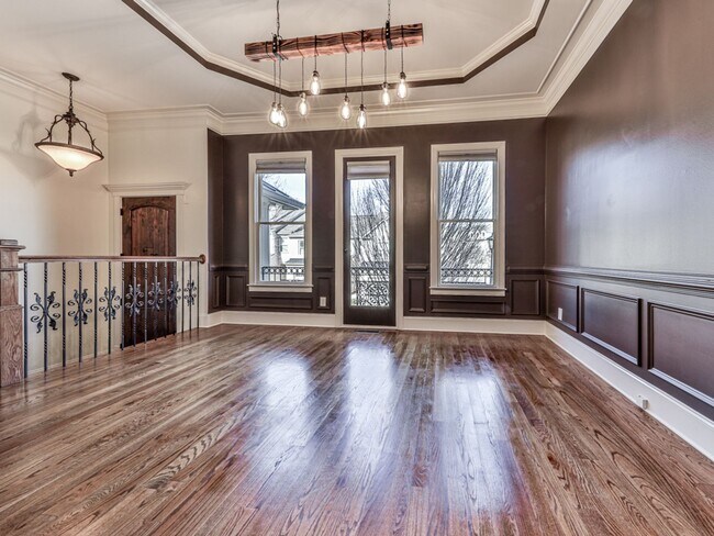 Foto del edificio - Luxury Alpharetta/Milton Townhouse!!