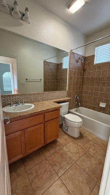 Foto del edificio - 11776 Brook Valley Way