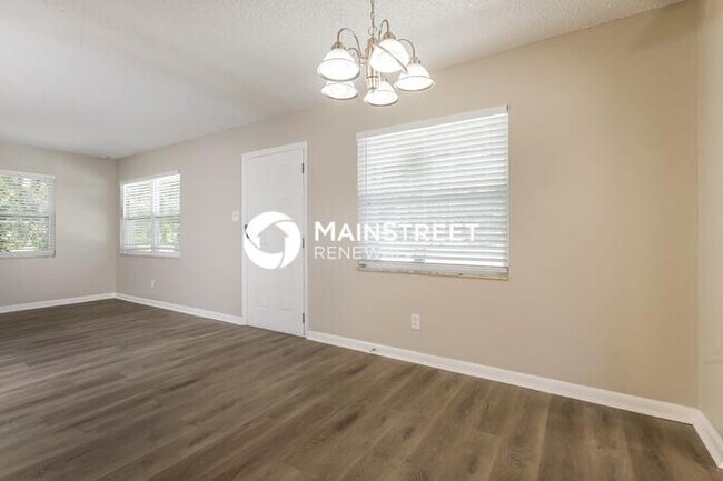 Foto del edificio - 3 Bedroom Pet-Friendly Home in TAMPA, FL with Main Street Renewal